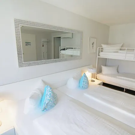 Adler - 3* Weil am Rhein