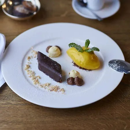 Hotel Adler - / Basel