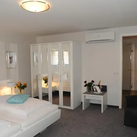 Adler - / Basel Hotel Weil am Rhein